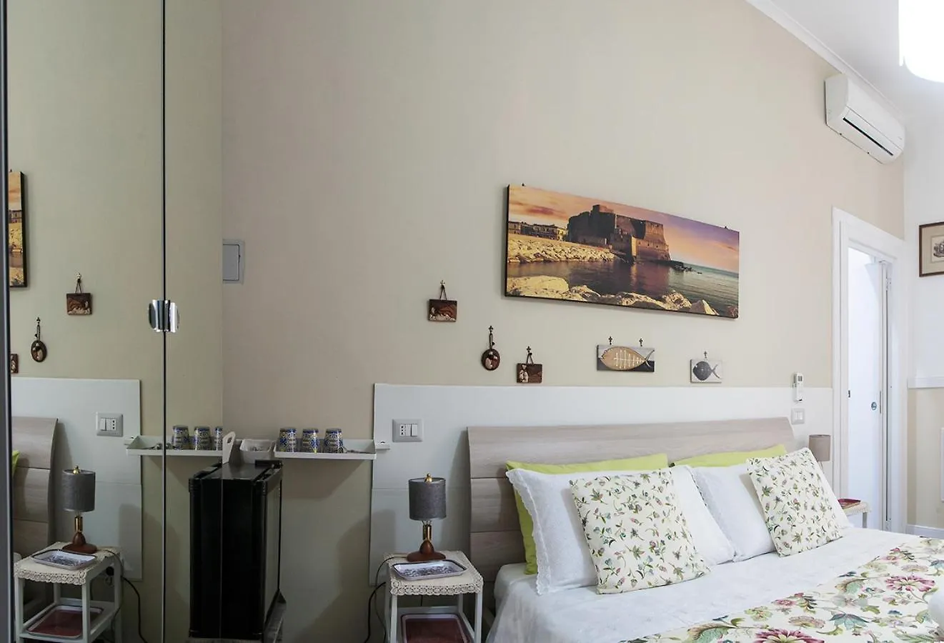 La Terrazza Ai Miracoli Bed and Breakfast Napoli Bed & Breakfast